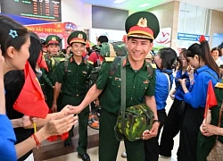 Fanpage Thông tin Chính phủ lên tiếng: Quân nhân không phải ngôi sao giải trí