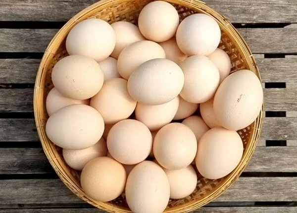 Mẹo nhỏ tại nhà giúp tóc mọc nhanh, dày mượt bất ngờ