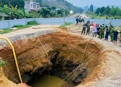 Vụ người đi xe máy rơi xuống 'hố tử thần' mất tích: Dừng tìm kiếm nạn nhân