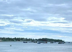 Ấn tượng với bờ biển dài và làng quê yên bình ở Phú Yên