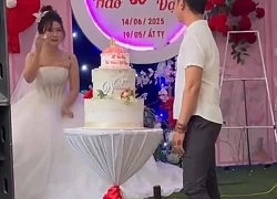 Cô dâu Huế khóc nức nở giữa đám cưới ngập nước vì lo khách không đến dự