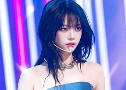Hot: "Mỹ nhân đẹp như AI" Karina (aespa) bị "bắt tận tay" hẹn hò nam thần Kpop đình đám?