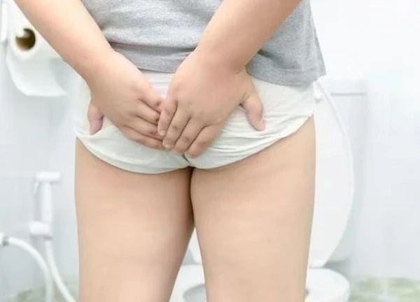 Một triệu chứng điển hình khi bị nhiễm giun kim
