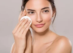Tẩy trang đúng cách làm sạch da, ngừa mụn