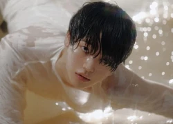 Bức ảnh bầy nhầy của nhóm nam Kpop khiến netizen khiếp sợ, "trung tâm của sự chú ý" là thế này?