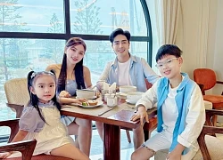 Ca sĩ Thu Thủy: Gợi cảm tuổi 41, viên mãn bên chồng kém 10 tuổi
