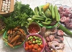 Chị chồng gửi đồ quê, tôi định vứt đi nhưng vô tình phát hiện bí mật khiến cả nhà chồng "á khẩu"
