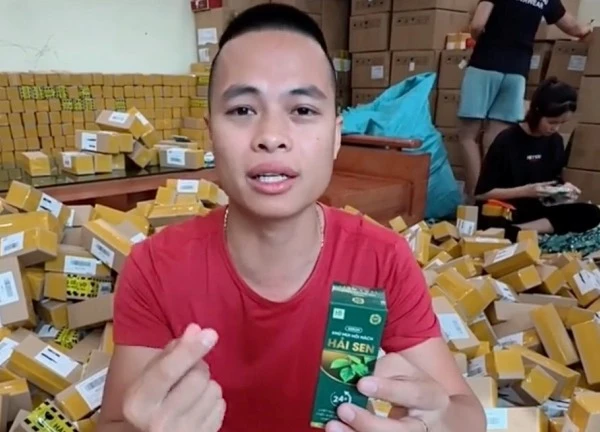 Chủ kênh TikTok "Gia đình Hải Sen" bị bắt: Hé lộ doanh nghiệp đứng sau