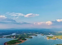 Hồ Plei Krông - 'đóa hoa xanh' giữa đại ngàn