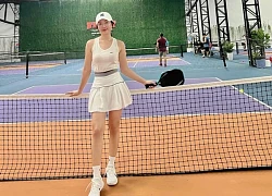 Huỳnh Hồng Loan 'Thánh nữ sân Pickleball' gây sốt với nhan sắc trong trẻo
