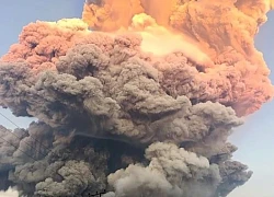 Indonesia ra cảnh báo cao nhất đối với hàng không do núi lửa phun trào