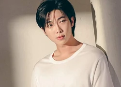 RM (BTS) tiết lộ đã mất ngủ triền miên vì những ồn ào liên quan đến HYBE