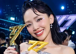 Tóc Tiên phản pháo gắt khi bị chê không nhiều fan: "Sống bằng thực lực và đạo đức thì cứ ngẩng mặt lên"