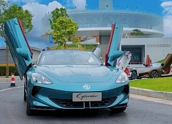 Xe điện MG Cyberster 2026 thêm bản coupe, tăng phạm vi hoạt động