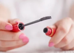 6 lỗi trang điểm phụ nữ trung niên thường mắc khiến vẻ ngoài thiếu tự nhiên
