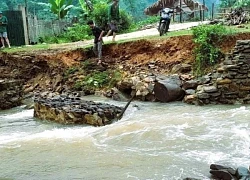 Bắc Kạn: Một phụ nữ đi làm thuê bị tử vong do sạt lở đất, đá