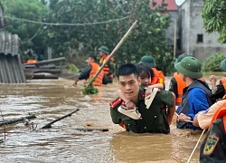 Đại Từ: Đưa gần 30 người dân vùng nguy hiểm tới nơi an toàn