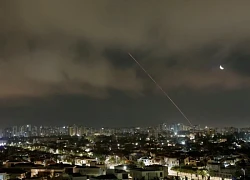 Israel tốn tiền 'khủng' mỗi ngày cho việc đánh chặn tên lửa Iran?