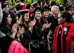 Mỹ nối lại cấp thị thực sinh viên, yêu cầu kiểm tra tài khoản mạng xã hội