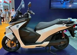 Xe máy điện Hàn Quốc Deux7 có số lùi chào sân thị trường Việt