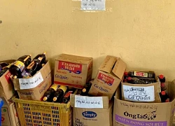 Cảnh sát vào cuộc, hé lộ nguồn gốc nghìn chai nước mắm bị vứt bỏ ở bụi rậm ven đường