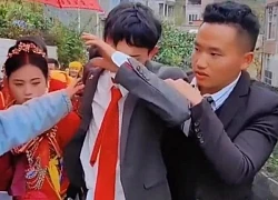 Chú rể bật khóc nức nở trong đám cưới, lý do gây bất ngờ