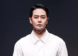 Cựu tiếp viên hàng không bị đuổi khỏi nhà, phải nương nhờ thợ sửa điện nước