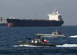 Eo biển Hormuz và những tác động nếu bị Iran đóng cửa