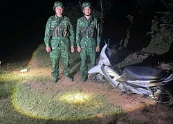 Hai người bỏ lại 18kg vàng thỏi rồi tẩu thoát qua biên giới ở Tây Ninh