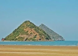 Hòn đảo bí ẩn hình bầu ngực hút khách nữ tới cầu tình duyên