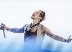 Khoảnh khắc bị bỏ lỡ: G-Dragon cúi gập người, tỏ tình fan Việt kèm lời hẹn gặp lại gây "luỵ"