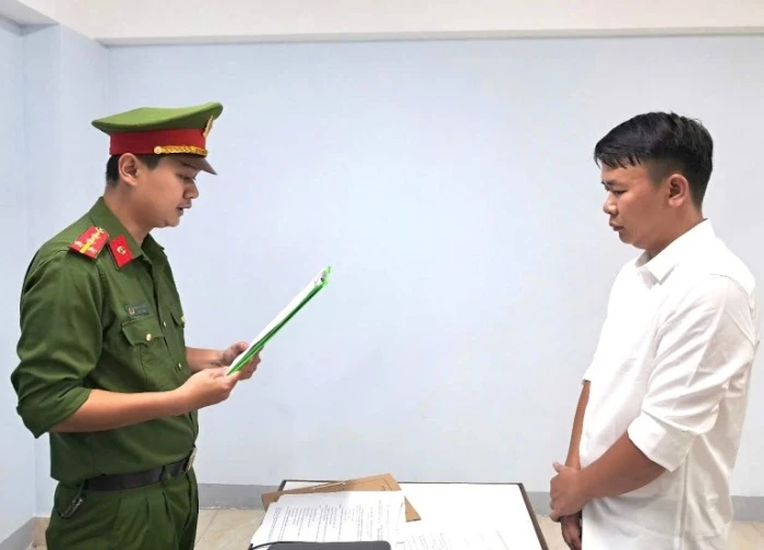 Lập trang web giả, lừa đảo chiếm đoạt tiền của hơn 3.000 người