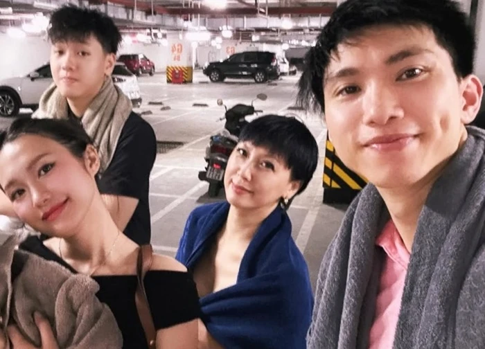 Mẹ vợ Đoàn Văn Hậu "gây bão" với nhan sắc cực phẩm bên Doãn Hải My trong bộ ảnh đi "đu idol" G-Dragon cực cháy!
