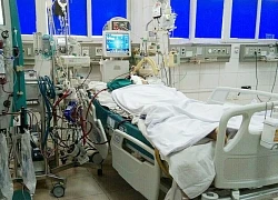 Nhiều ngày giành sự sống cho bé gái 14 tuổi bị biến chứng Covid-19
