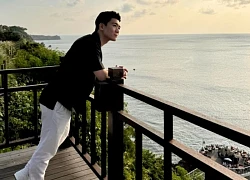 Thiếu gia nhà bầu Hiển tung bộ ảnh "thanh xuân vườn trường" cực điển trai, còn đâu hình ảnh bố 3 con bỉm sữa