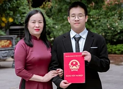 Thừa 10 điểm, na.m sin.h thành thủ khoa chuyên Toán 2 trường khó nhằn nhất Hà Nội