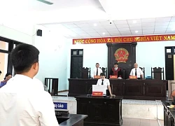 Tổ chức cho 235 người trốn ra nước ngoài, 5 bị cáo lãnh án