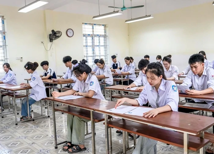 8.308 thí sinh bỏ thi, 5 em bị đình chỉ ở buổi thứ ba thi tốt nghiệp THPT 2025