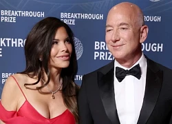 Đám cưới Bezos - Sánchez gây chia rẽ thành Venice