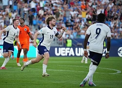 Harvey Elliott, người hùng kém may mắn của nước Anh