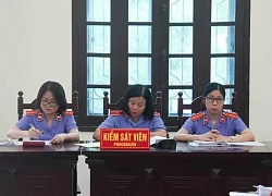 Hoãn phiên tòa vụ 14 cựu cán bộ hải quan Hải Phòng bị cáo buộc tiếp tay cho buôn lậu