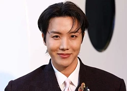 J-Hope (BTS) gây tranh cãi với hành động 'copy' G-Dragon