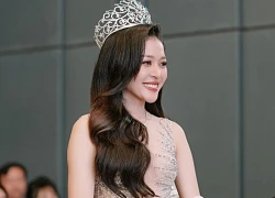 Thêm Hoa hậu 2k3 nhà Sen Vàng công khai "dao kéo" trước thềm thi Quốc tế