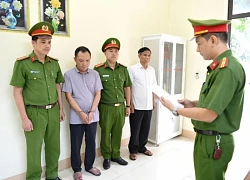 Bắt giám đốc Công ty Athena vì sản xuất kem chống nắng, mỹ phẩm giả