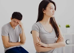 Bị chồng chê 'tanh tưởi' mùi cá, tôi đổ cả chậu cá lên người mình rồi tuyên bố một chuyện khiến gã chồng 'cứng họng'