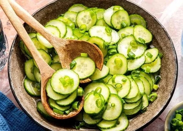 2 loại rau dễ là nơi 'tổ ký sinh trùng' ẩn náu, nhất là cái số 1 nhiều người mê tít