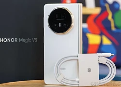 Hãng điện thoại Trung Quốc 'phủ đầu' Samsung bằng smartphone gập siêu mỏng