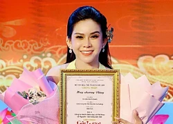 'Thần đồng sân khấu' được 2 ông hoàng cải lương nhận làm con nuôi giờ ra sao?