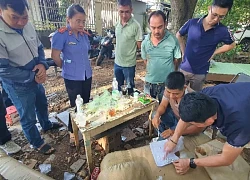 Mang ma tuý cất giấu trong nghĩa trang để bán
