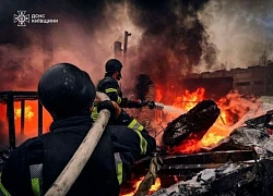 Nga bắn "mưa hỏa lực" dữ dội chưa từng có, Ukraine chật vật chống đỡ